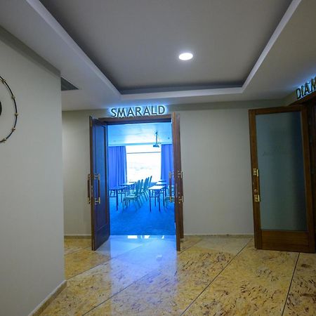Hotel Esplanada ทูลเซีย ภายนอก รูปภาพ