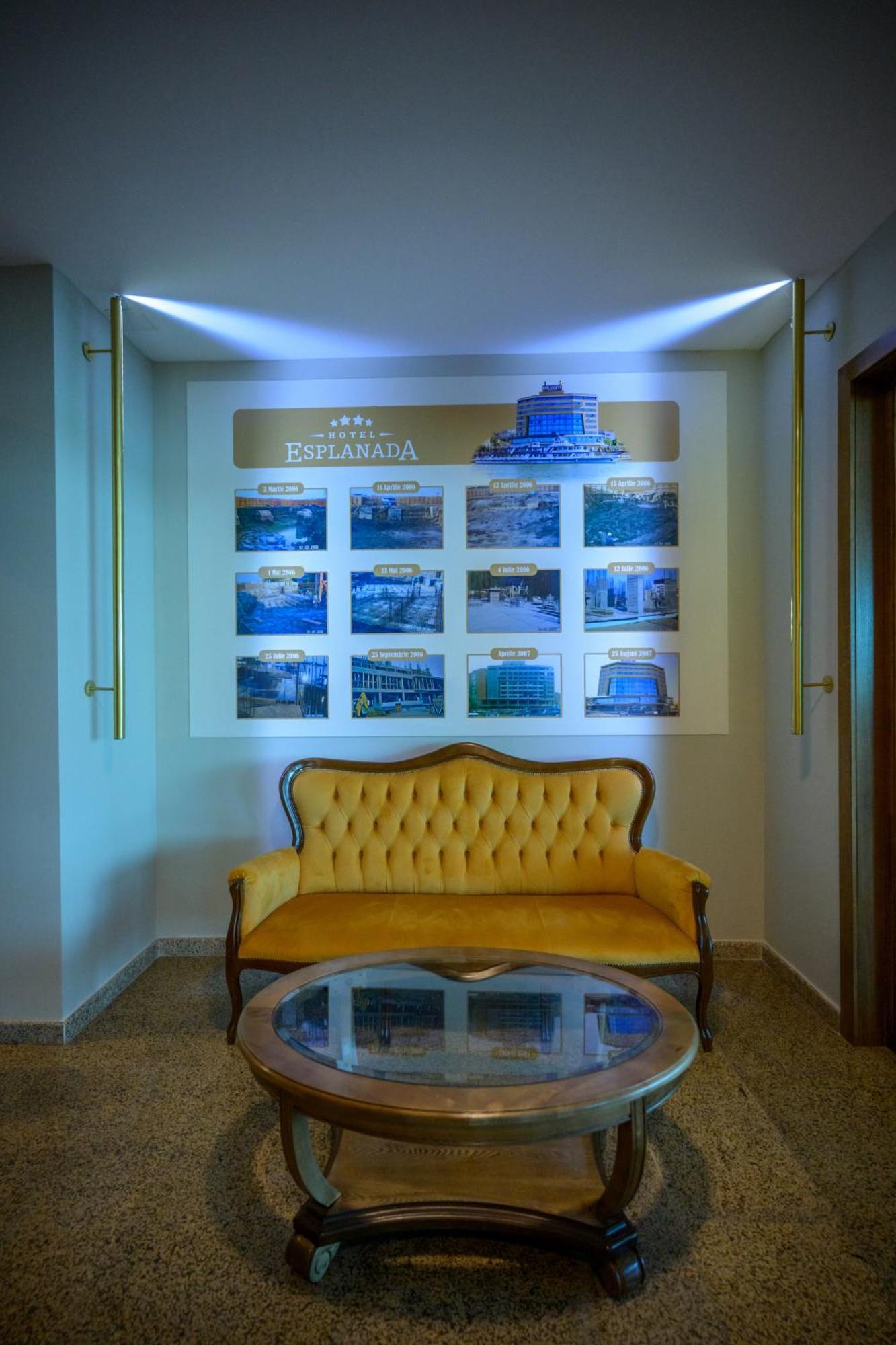 Hotel Esplanada ทูลเซีย ภายนอก รูปภาพ
