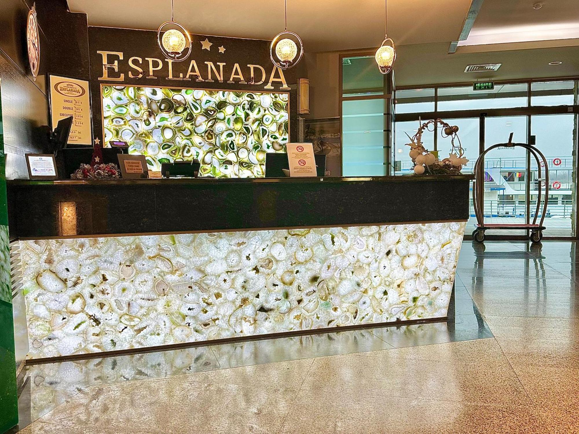 Hotel Esplanada ทูลเซีย ภายนอก รูปภาพ
