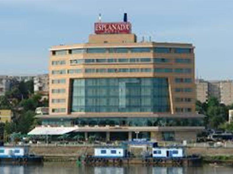 Hotel Esplanada ทูลเซีย ภายนอก รูปภาพ