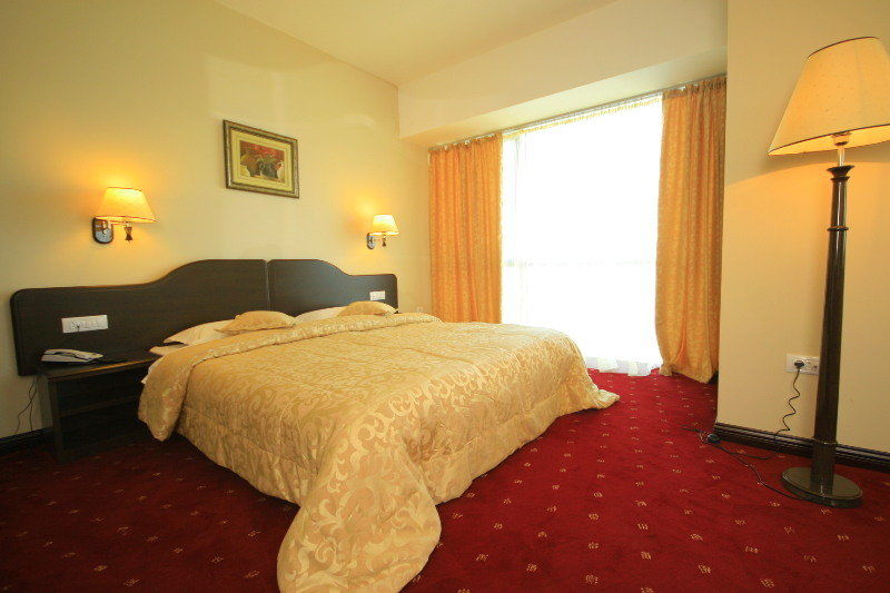 Hotel Esplanada ทูลเซีย ภายนอก รูปภาพ
