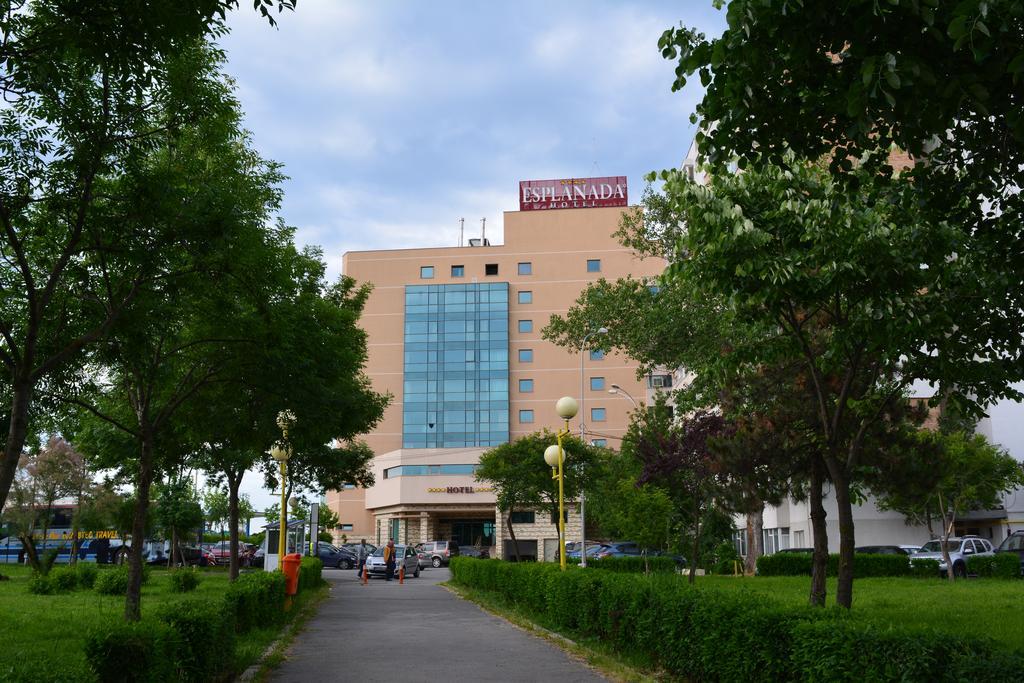Hotel Esplanada ทูลเซีย ภายนอก รูปภาพ