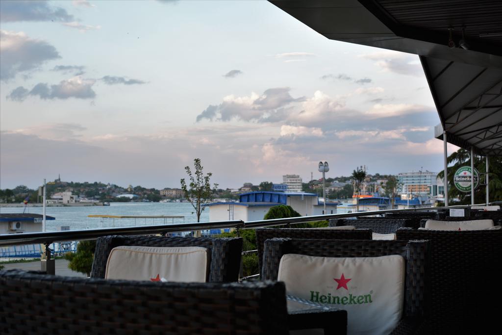 Hotel Esplanada ทูลเซีย ภายนอก รูปภาพ